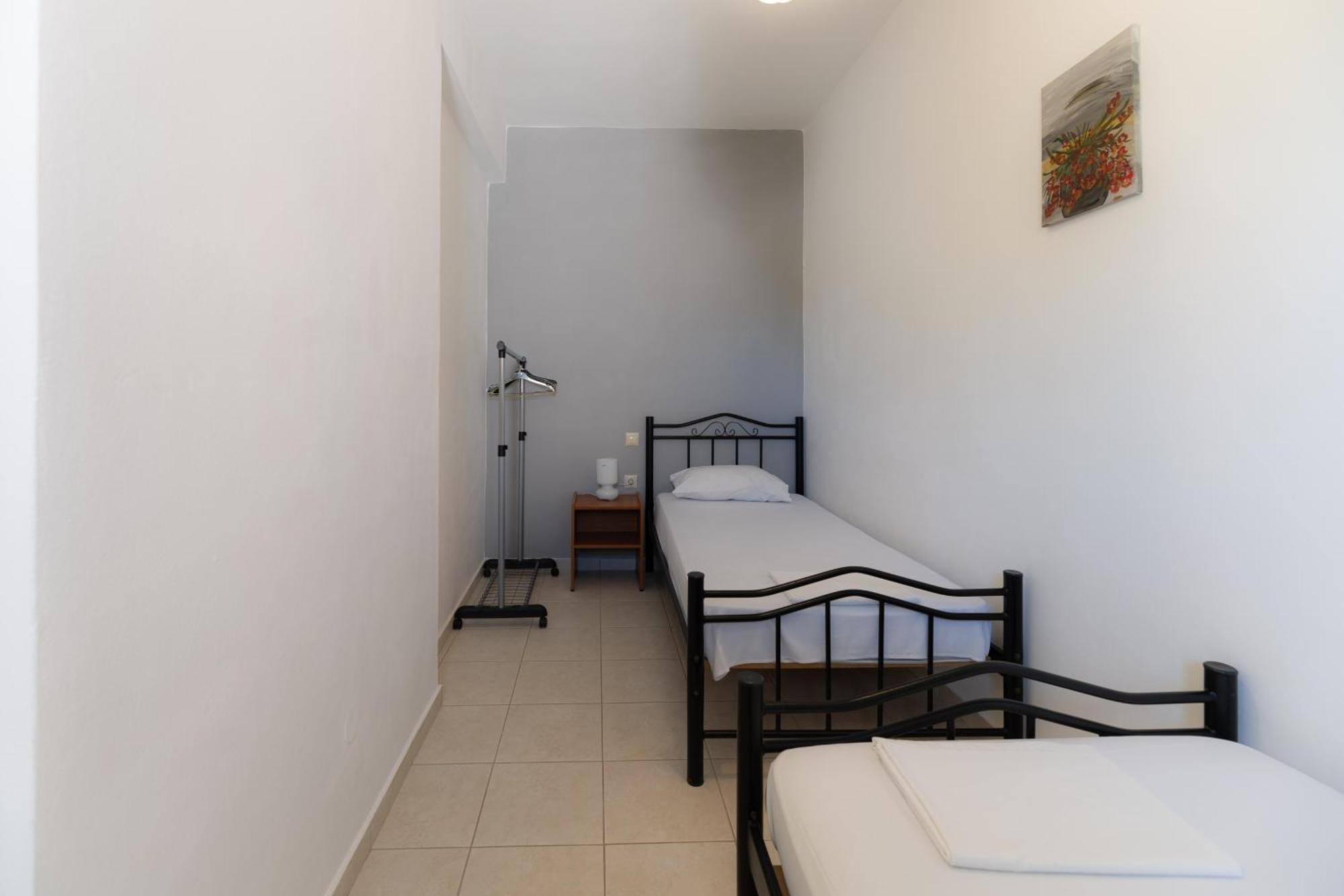 Korfes Apartments 卡米拉日 外观 照片